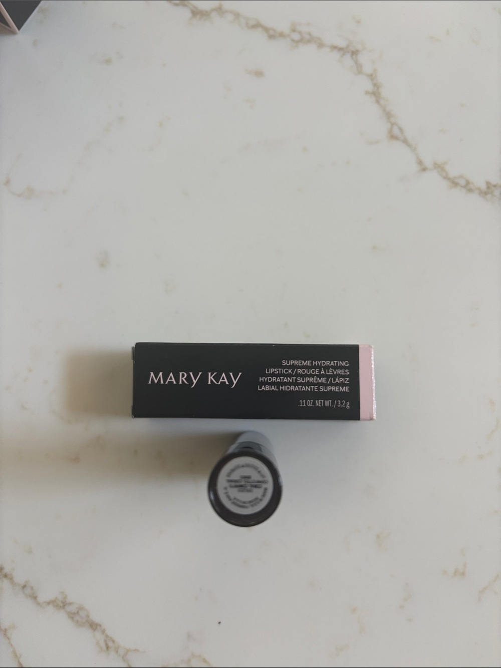 Mary Kay Supreme Hydrating Lipstick - coral Confetti